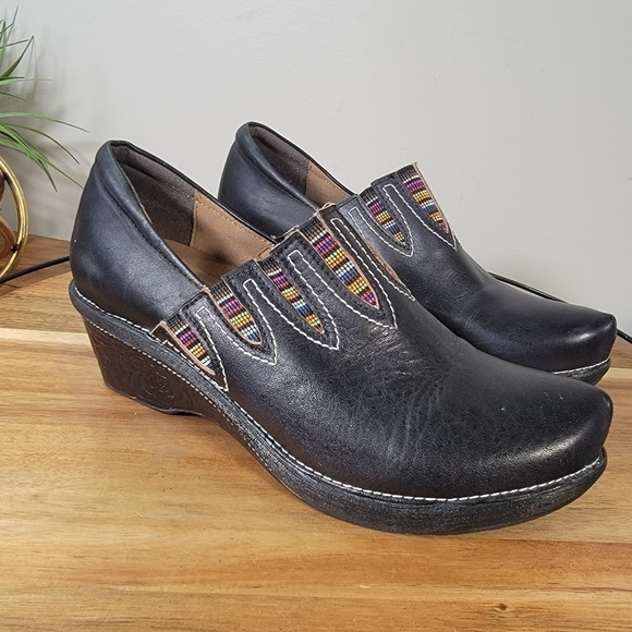 L'Artiste by Spring Step Scribble Slip- On Clogs Size 39 - Picture 5 of 13